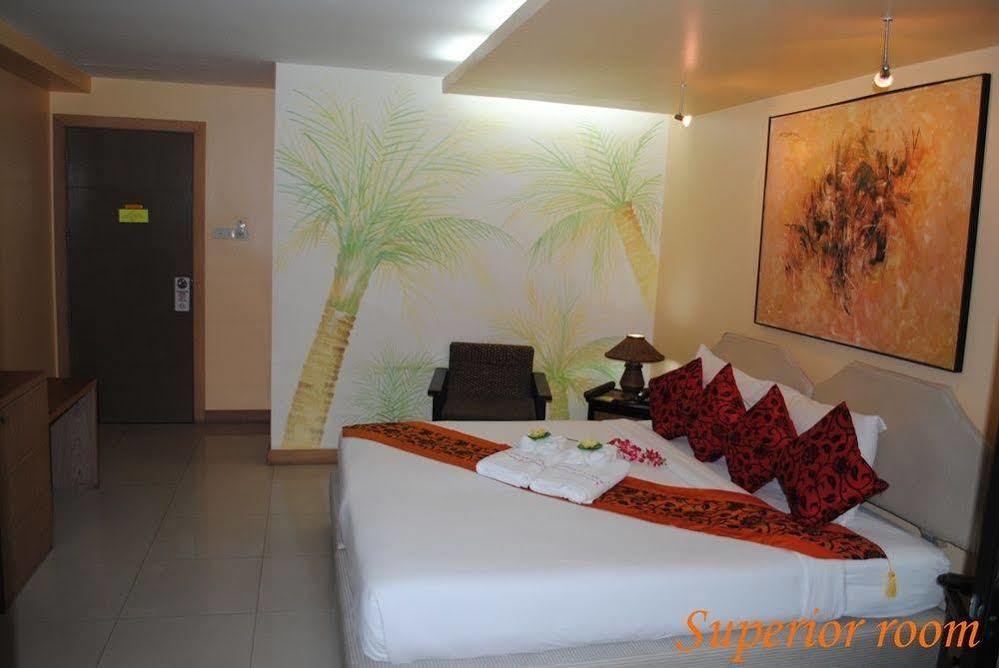 Pasadena Lodge Pattaya Dış mekan fotoğraf